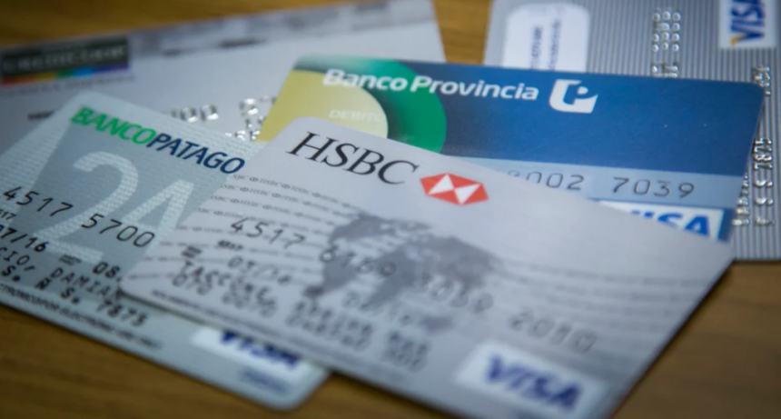 Tarjetas de crédito: comienza a bajar el costo de refinanciación