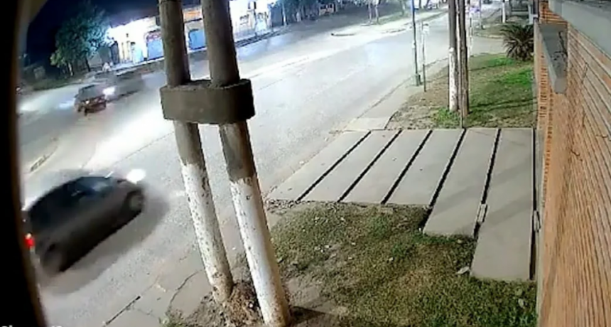 Tres muertos en un brutal choque entre dos vehículos