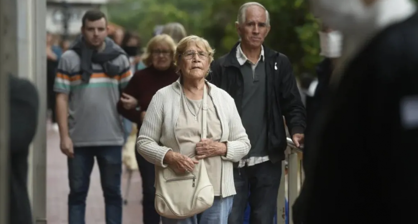 Jubilados: el Gobierno confirmó un nuevo bono de 70 mil pesos
